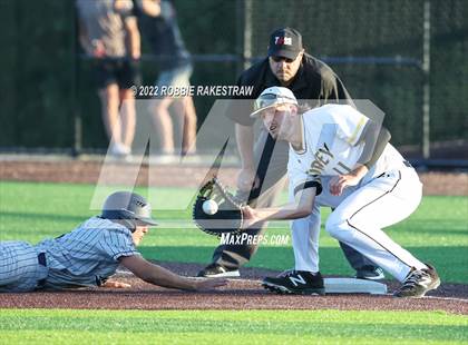 Thumbnail 1 in Lone Star @ Forney (UIL 5A Region II Regional Semifinal) photogallery.