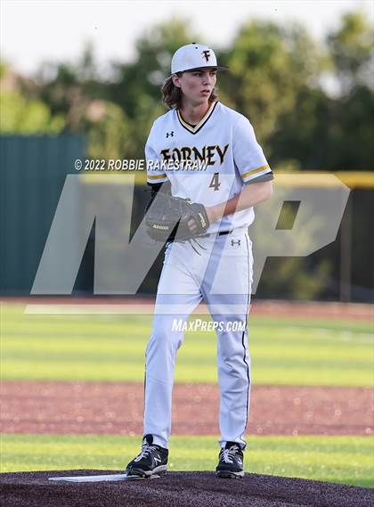 Thumbnail 3 in Lone Star @ Forney (UIL 5A Region II Regional Semifinal) photogallery.