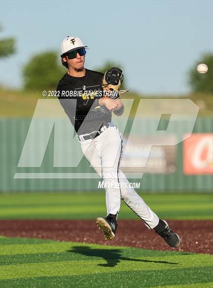 Thumbnail 2 in Lone Star @ Forney (UIL 5A Region II Regional Semifinal) photogallery.