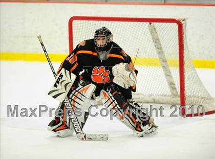 Thumbnail 2 in Ridgefield vs. Fairfield Prep (CIAC Division 1 Quarterfinal) photogallery.
