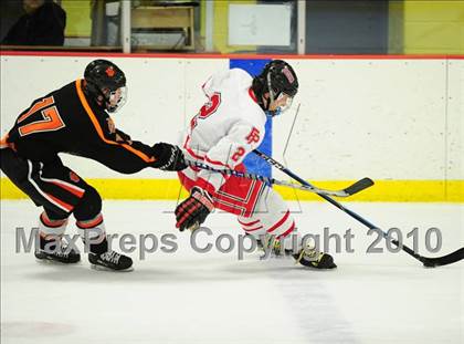 Thumbnail 1 in Ridgefield vs. Fairfield Prep (CIAC Division 1 Quarterfinal) photogallery.