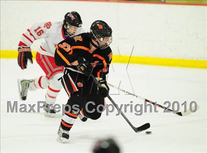 Thumbnail 1 in Ridgefield vs. Fairfield Prep (CIAC Division 1 Quarterfinal) photogallery.