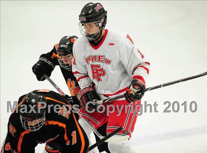 Thumbnail 2 in Ridgefield vs. Fairfield Prep (CIAC Division 1 Quarterfinal) photogallery.