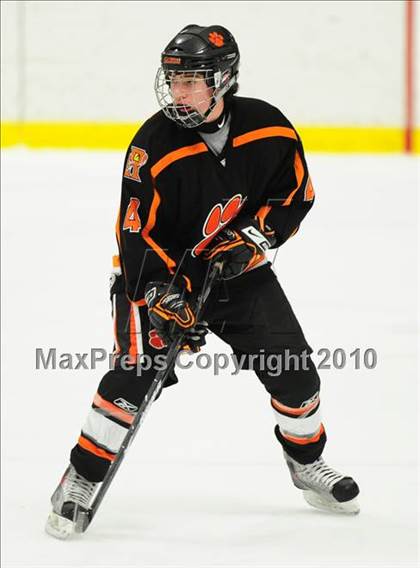 Thumbnail 2 in Ridgefield vs. Fairfield Prep (CIAC Division 1 Quarterfinal) photogallery.