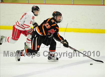 Thumbnail 3 in Ridgefield vs. Fairfield Prep (CIAC Division 1 Quarterfinal) photogallery.