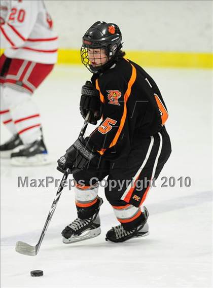 Thumbnail 1 in Ridgefield vs. Fairfield Prep (CIAC Division 1 Quarterfinal) photogallery.