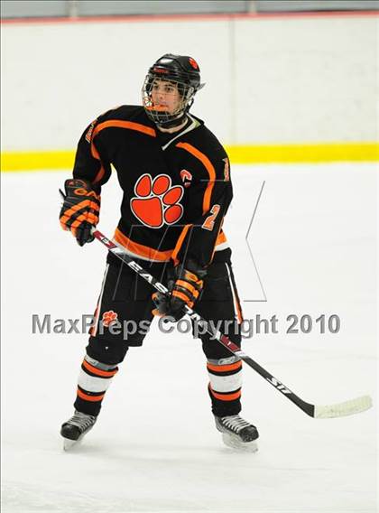 Thumbnail 2 in Ridgefield vs. Fairfield Prep (CIAC Division 1 Quarterfinal) photogallery.