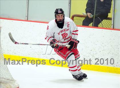 Thumbnail 2 in Ridgefield vs. Fairfield Prep (CIAC Division 1 Quarterfinal) photogallery.