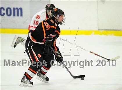 Thumbnail 3 in Ridgefield vs. Fairfield Prep (CIAC Division 1 Quarterfinal) photogallery.