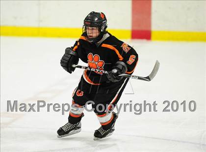 Thumbnail 1 in Ridgefield vs. Fairfield Prep (CIAC Division 1 Quarterfinal) photogallery.