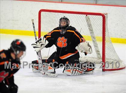Thumbnail 1 in Ridgefield vs. Fairfield Prep (CIAC Division 1 Quarterfinal) photogallery.