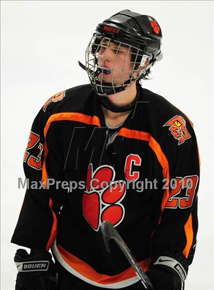 Thumbnail 1 in Ridgefield vs. Fairfield Prep (CIAC Division 1 Quarterfinal) photogallery.
