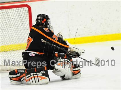 Thumbnail 2 in Ridgefield vs. Fairfield Prep (CIAC Division 1 Quarterfinal) photogallery.