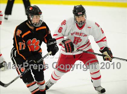 Thumbnail 3 in Ridgefield vs. Fairfield Prep (CIAC Division 1 Quarterfinal) photogallery.
