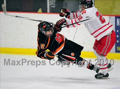 Thumbnail 1 in Ridgefield vs. Fairfield Prep (CIAC Division 1 Quarterfinal) photogallery.