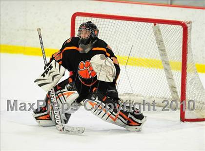 Thumbnail 2 in Ridgefield vs. Fairfield Prep (CIAC Division 1 Quarterfinal) photogallery.