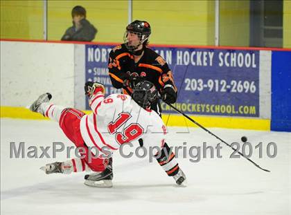 Thumbnail 2 in Ridgefield vs. Fairfield Prep (CIAC Division 1 Quarterfinal) photogallery.
