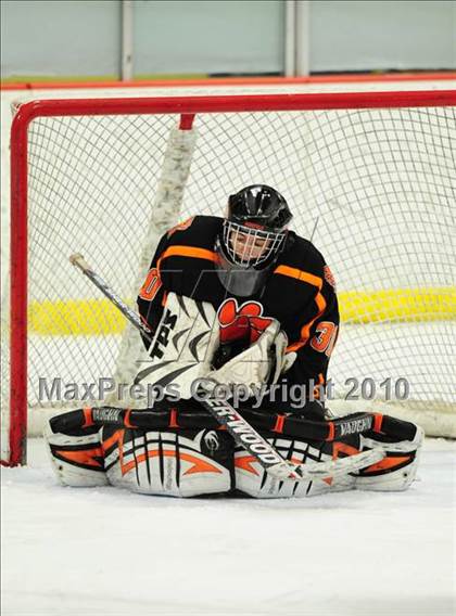 Thumbnail 3 in Ridgefield vs. Fairfield Prep (CIAC Division 1 Quarterfinal) photogallery.