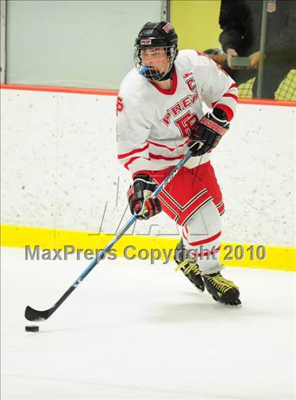 Thumbnail 3 in Ridgefield vs. Fairfield Prep (CIAC Division 1 Quarterfinal) photogallery.
