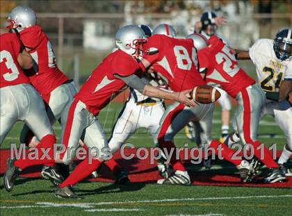 Thumbnail 1 in Simsbury @ Conard photogallery.