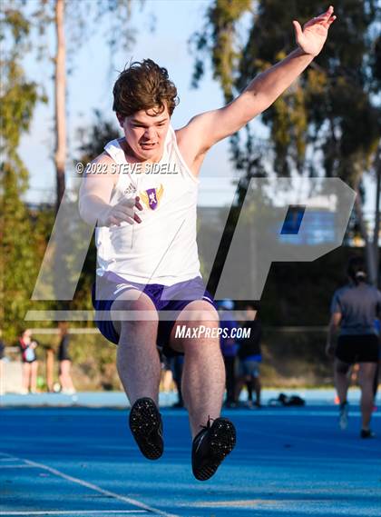 Thumbnail 1 in City Conference Cross League Scrimmage photogallery.