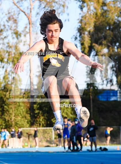 Thumbnail 1 in City Conference Cross League Scrimmage photogallery.