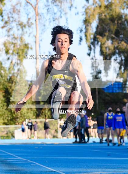 Thumbnail 3 in City Conference Cross League Scrimmage photogallery.