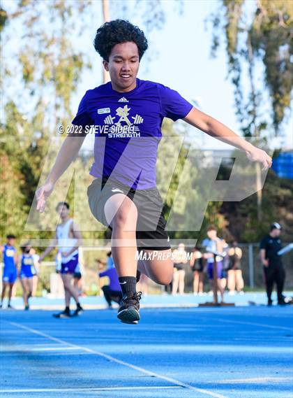 Thumbnail 2 in City Conference Cross League Scrimmage photogallery.