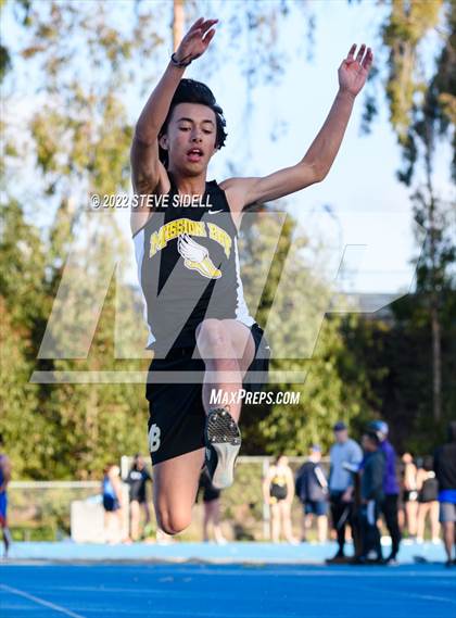 Thumbnail 1 in City Conference Cross League Scrimmage photogallery.