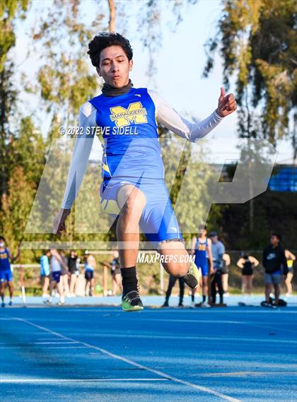 Thumbnail 2 in City Conference Cross League Scrimmage photogallery.