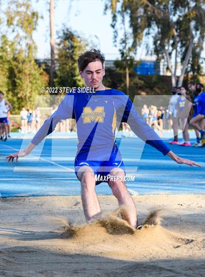 Thumbnail 1 in City Conference Cross League Scrimmage photogallery.