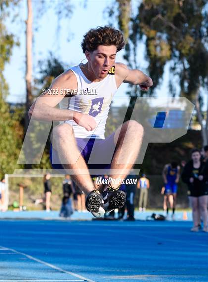 Thumbnail 2 in City Conference Cross League Scrimmage photogallery.
