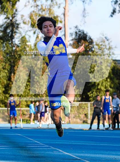 Thumbnail 1 in City Conference Cross League Scrimmage photogallery.
