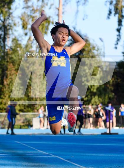 Thumbnail 2 in City Conference Cross League Scrimmage photogallery.