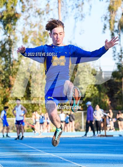 Thumbnail 3 in City Conference Cross League Scrimmage photogallery.