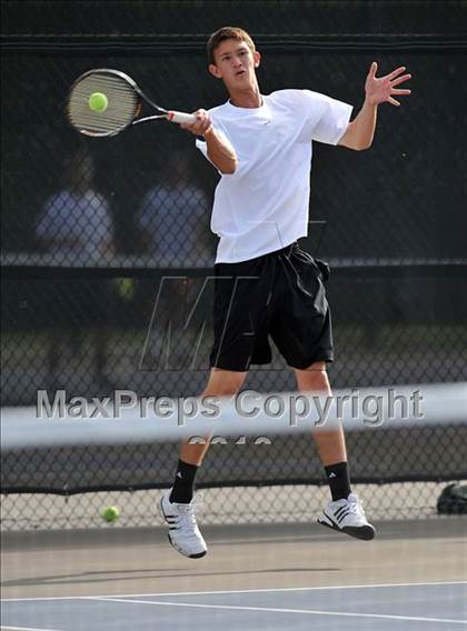Thumbnail 2 in Valencia vs Atascadero (CIF SS Playoffs) photogallery.