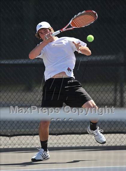 Thumbnail 3 in Valencia vs Atascadero (CIF SS Playoffs) photogallery.