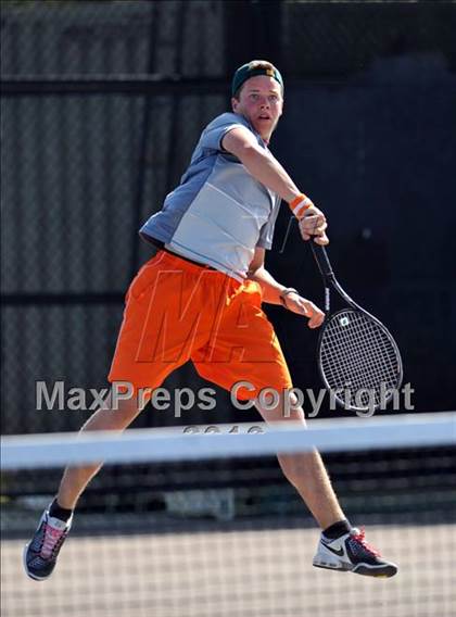 Thumbnail 2 in Valencia vs Atascadero (CIF SS Playoffs) photogallery.