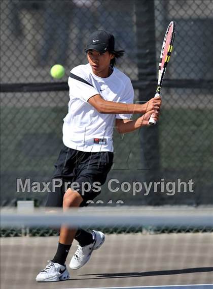 Thumbnail 3 in Valencia vs Atascadero (CIF SS Playoffs) photogallery.