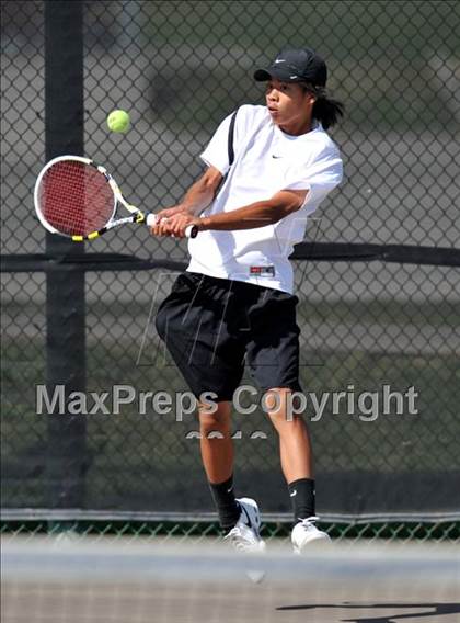 Thumbnail 3 in Valencia vs Atascadero (CIF SS Playoffs) photogallery.