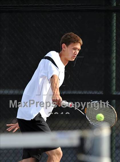 Thumbnail 3 in Valencia vs Atascadero (CIF SS Playoffs) photogallery.