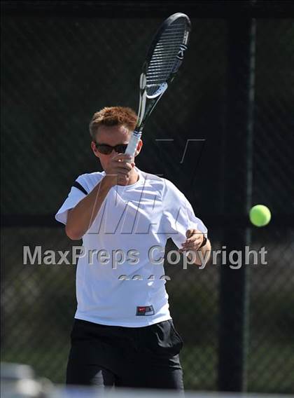 Thumbnail 3 in Valencia vs Atascadero (CIF SS Playoffs) photogallery.