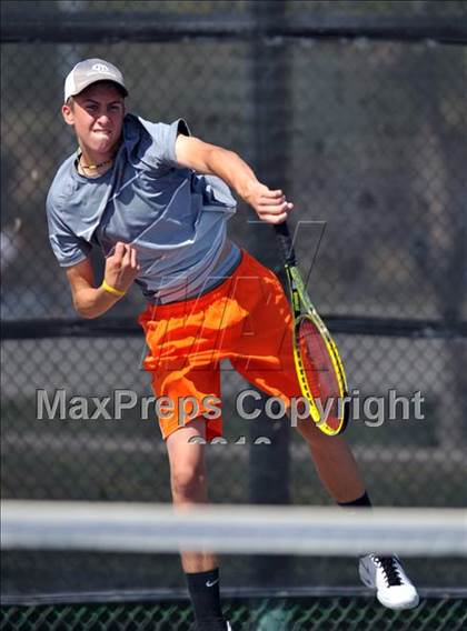 Thumbnail 3 in Valencia vs Atascadero (CIF SS Playoffs) photogallery.