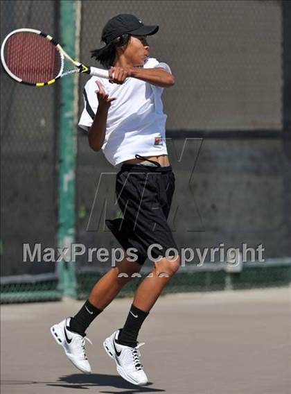 Thumbnail 3 in Valencia vs Atascadero (CIF SS Playoffs) photogallery.