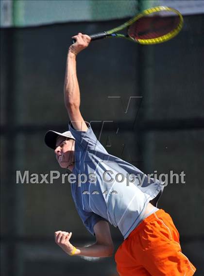 Thumbnail 1 in Valencia vs Atascadero (CIF SS Playoffs) photogallery.