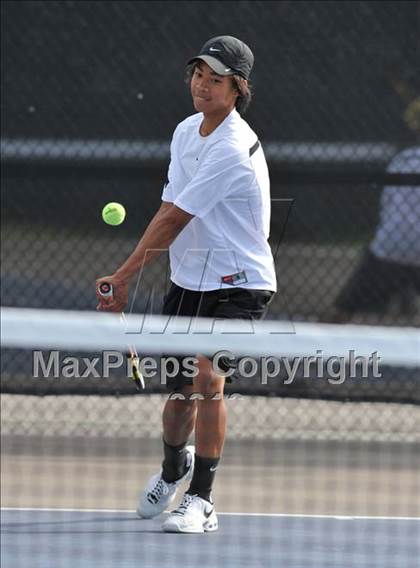 Thumbnail 3 in Valencia vs Atascadero (CIF SS Playoffs) photogallery.