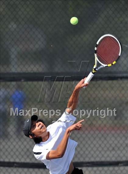 Thumbnail 2 in Valencia vs Atascadero (CIF SS Playoffs) photogallery.