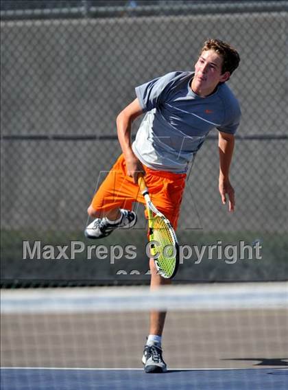 Thumbnail 2 in Valencia vs Atascadero (CIF SS Playoffs) photogallery.