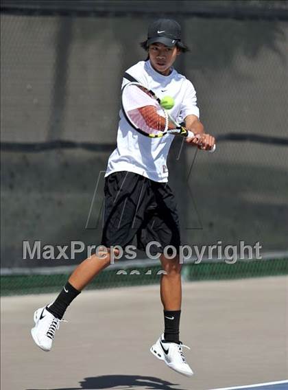 Thumbnail 2 in Valencia vs Atascadero (CIF SS Playoffs) photogallery.