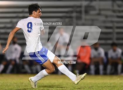 Thumbnail 1 in Jesuit @ Lusher photogallery.